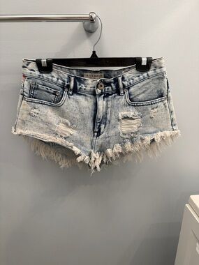 Bullhead Acid Wash Distressed Denim Cutoff Shorts - Light Blue